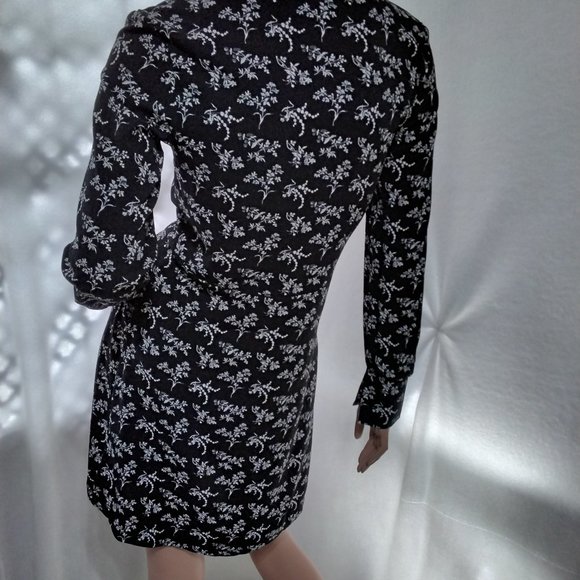 NEW H & M Women Dress Black Floral Pattern Long Sleeve Size 2 Soft Flare Relax - Picture 5 of 16